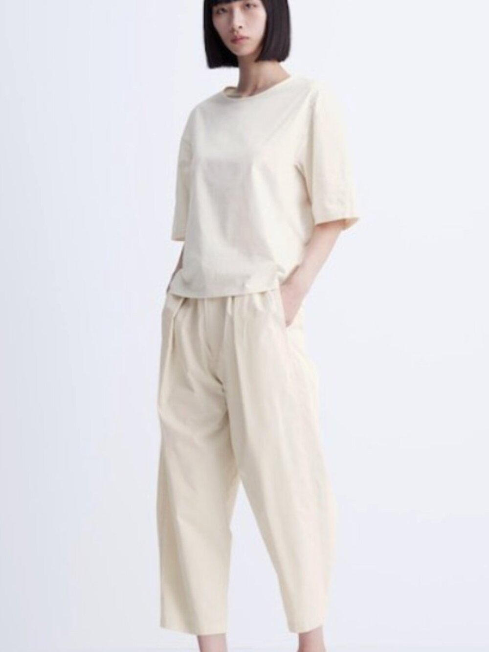 Uniqlo U Women's Parachute Cropped Pants Cotton Solid Natural MInimalist Small